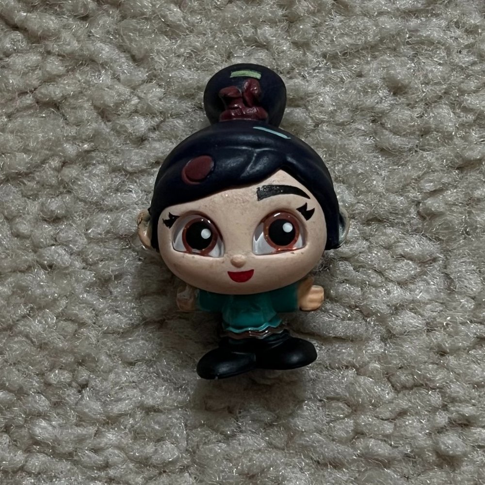 Disney Doorables Series 8: Vanellope from Wreck-It Ralph (ULTRA RARE)